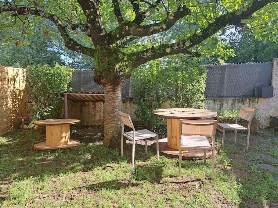 Studio Dans Maison Avec Jardin Et Balcon, Au Calme Sérézin-du-Rhône Exterior foto